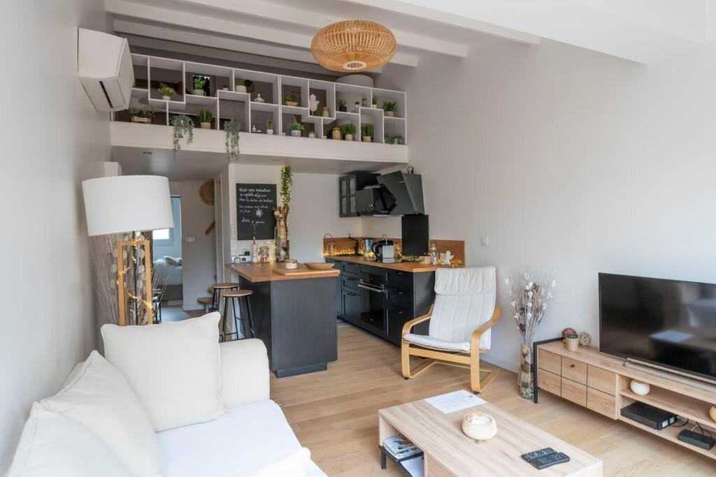 Maison Chaleureuse A 5 Mins Des Remparts Aigues-Mortes Ngoại thất bức ảnh